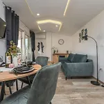 Stunning In 別荘