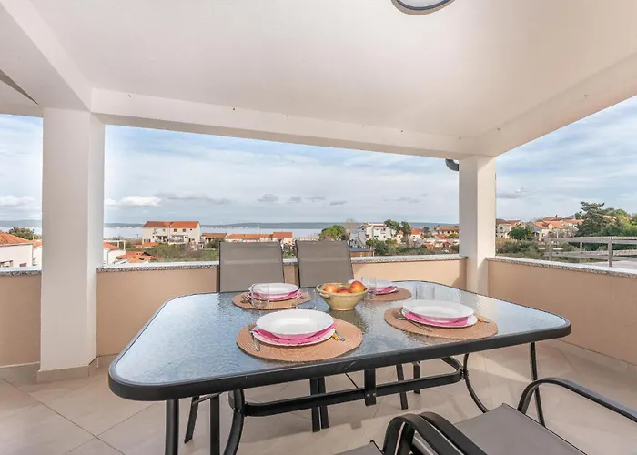 Beautiful In With Wifi بيت للعطل *