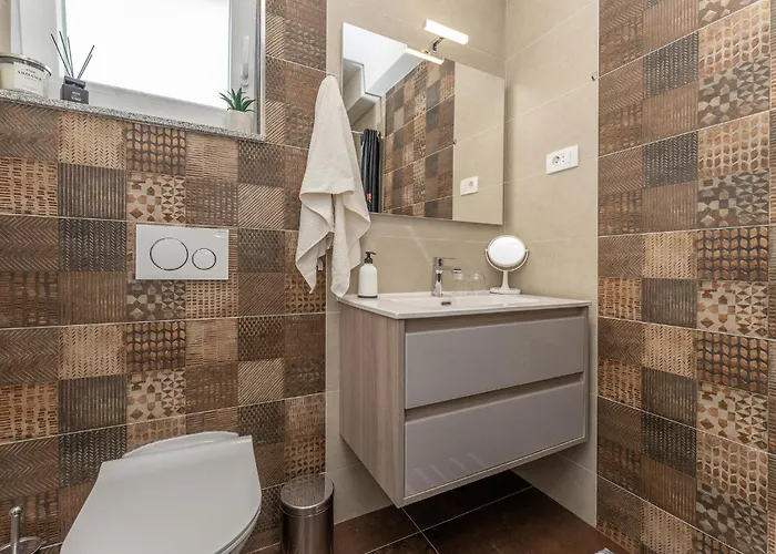 Beautiful In With Wifi * Banj